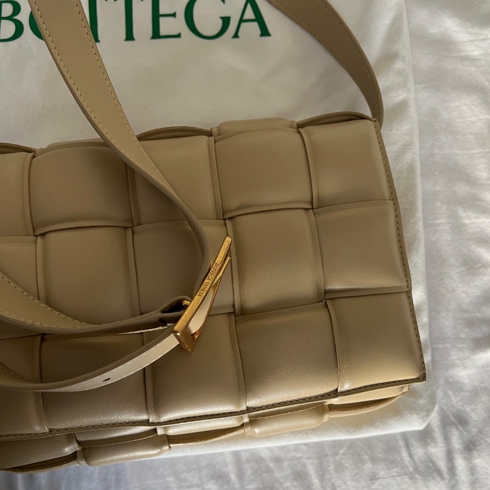 Bottega veneta padded casette - Picture 5 of 5